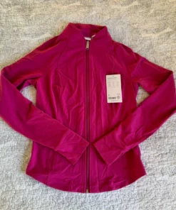 lululemon clothing​