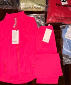 lululemon running clothes​