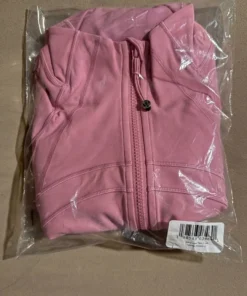 lululemon exercise clothes